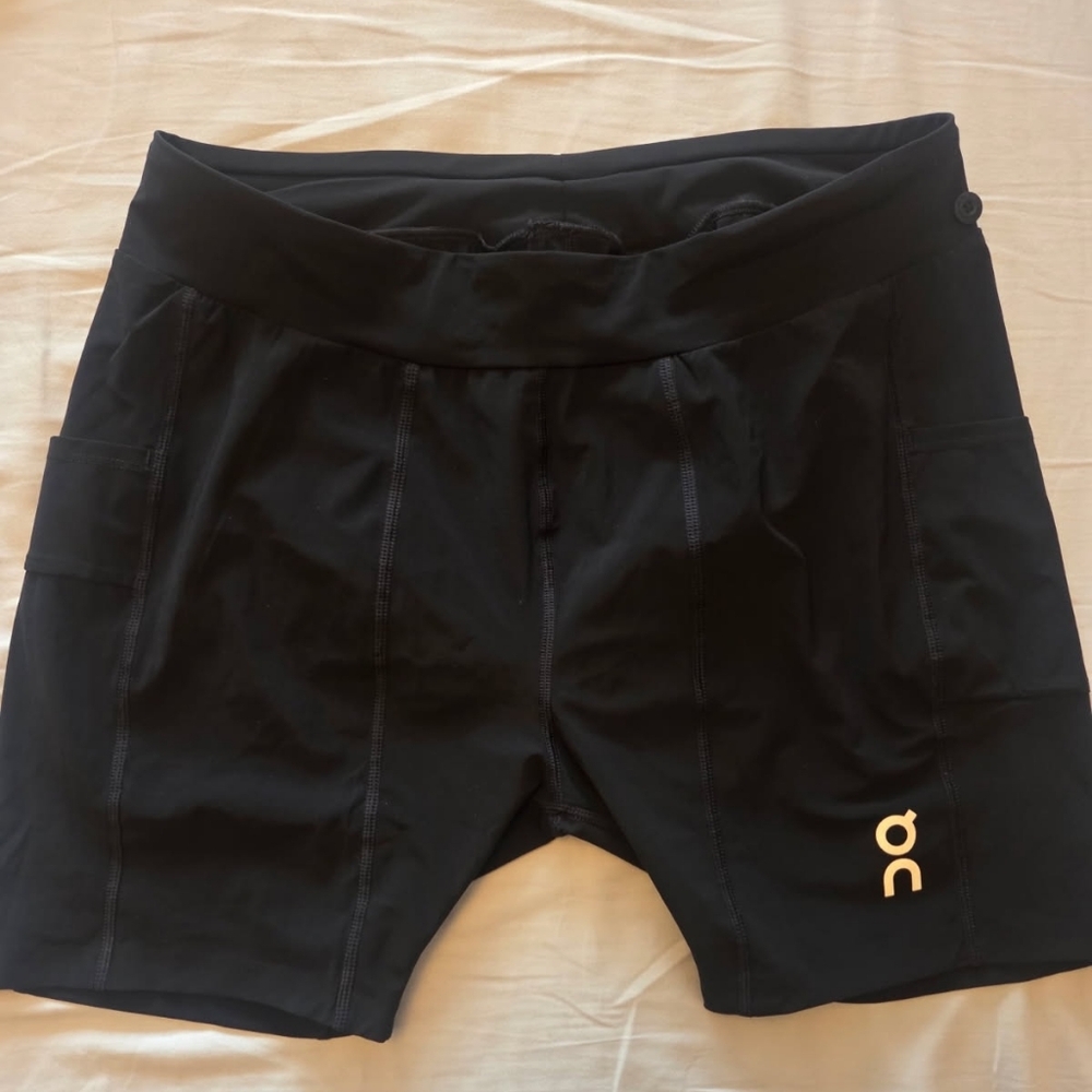 On Running Performance Hybrid Shorts - Men’s XXL - Black New Never Worn No Box